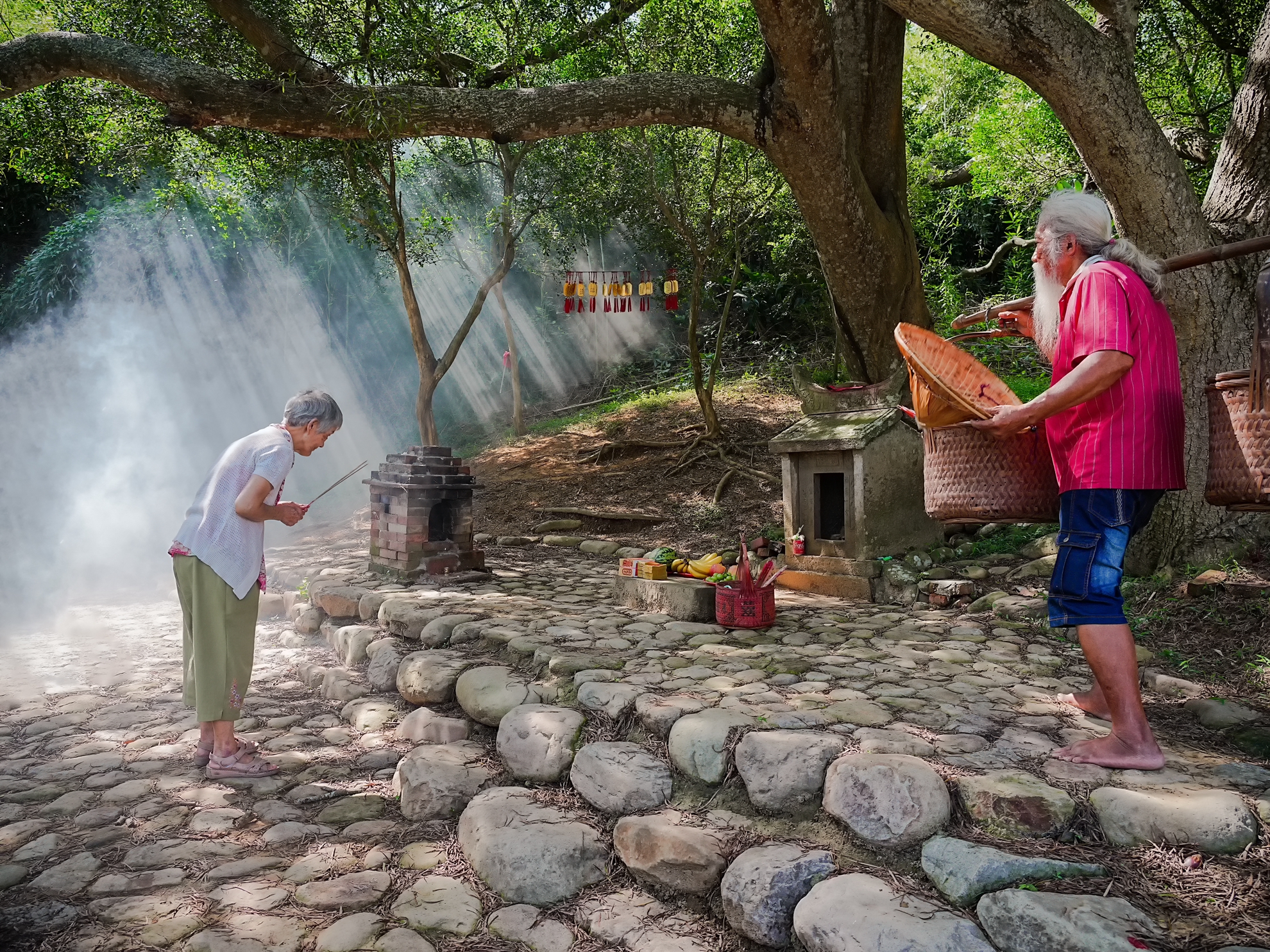 入選  張坤柏  百年土地公二